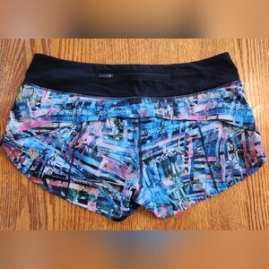 Lululemon Speed Shorts 2.5"